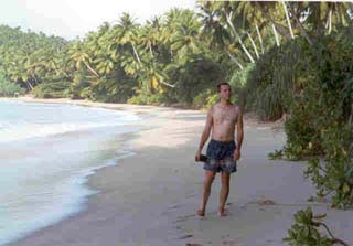 Jose en la playa de Mirissa