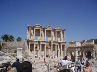 Biblioteca de Celso, Efeso